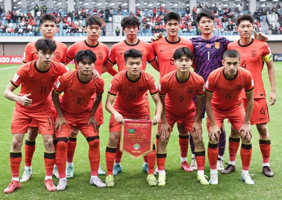 红遍全球的足球比赛瞬间带来的新惊喜,振奋人心 红遍全球的足球比赛瞬间带来的新惊喜,振奋人心